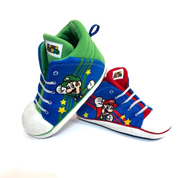 Boys Nintendo Super Mario Brothers Red and Green Bedroom SLIPPERS Size 6 - Picture 1 of 6